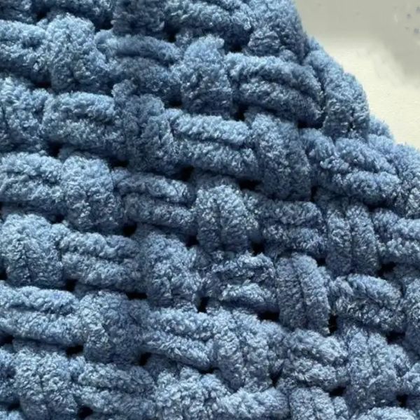 Плед плюшевий ручної роботи 150х200 см Плетінка середньо-синій колір 13772-150х200наявність фото