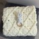 Подарунковий набір "Sweet Bunny" з плюшевим пледом ручної роботи Ромбики та білим зайчиком-гризунцем 120х140 см молочний колір 13817-120х140 фото 2
